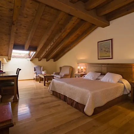 Hotel Venta Juanilla 4*